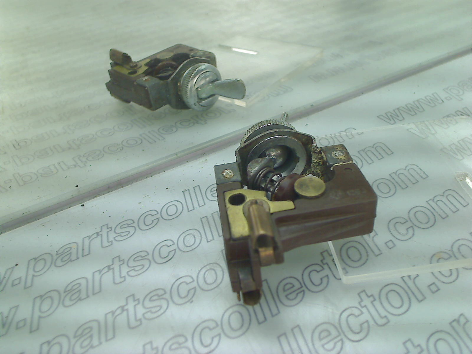 MAGNETI MARELLI  Electrical system code 8710 compatible with: ALFA ROMEO 1900, ALFA ROMEO 2500 6C, FERRARI 212, FERRARI 250, MAGNETI MARELLI MAGNETI MARELLI, MASERATI 3500 AM101, MASERATI 3500 AM101 TOURING, MASERATI A6 - additional view